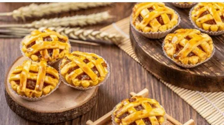 PIE DE PIÑA UN