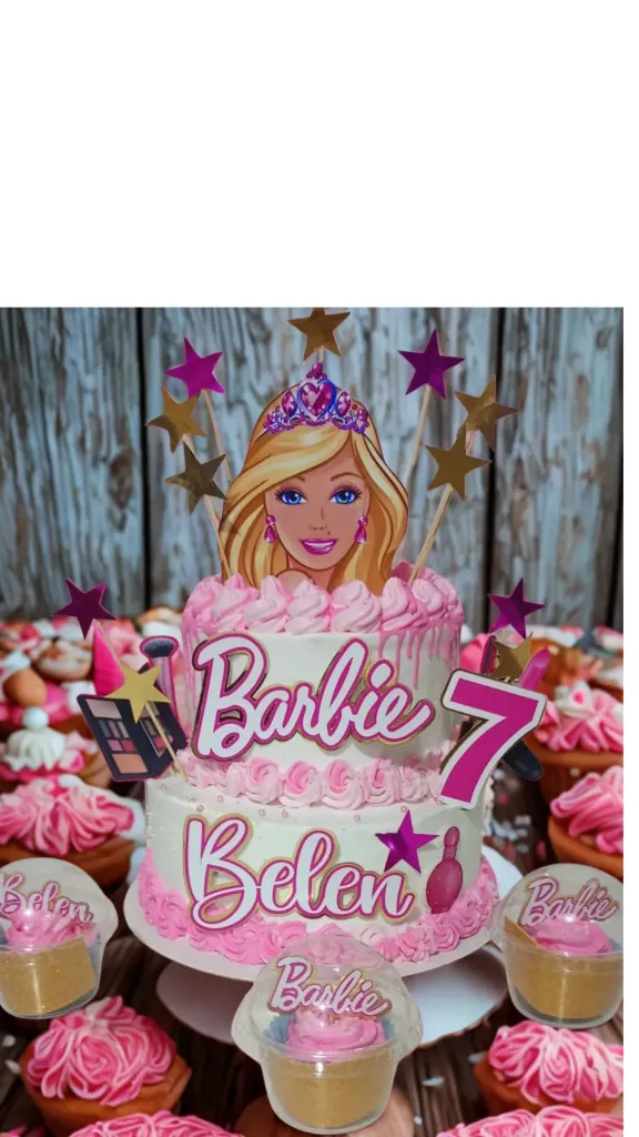 TORTA DE 2 PISOS TEMÁTICA DE BARBIE UN