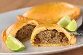 MINI EMPANADITAS CARNE 25 UN